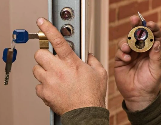 Вскрытие дверных замков без повреждений